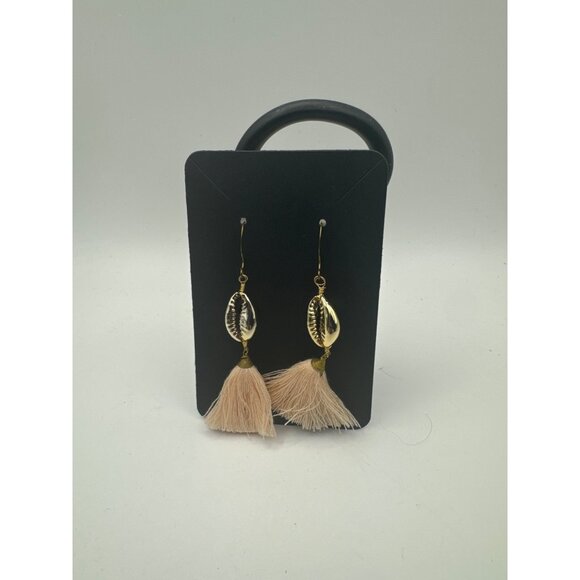 Gold Cowrie Shell & Tassel Earrings Peach Colored - Picture 1 of 4